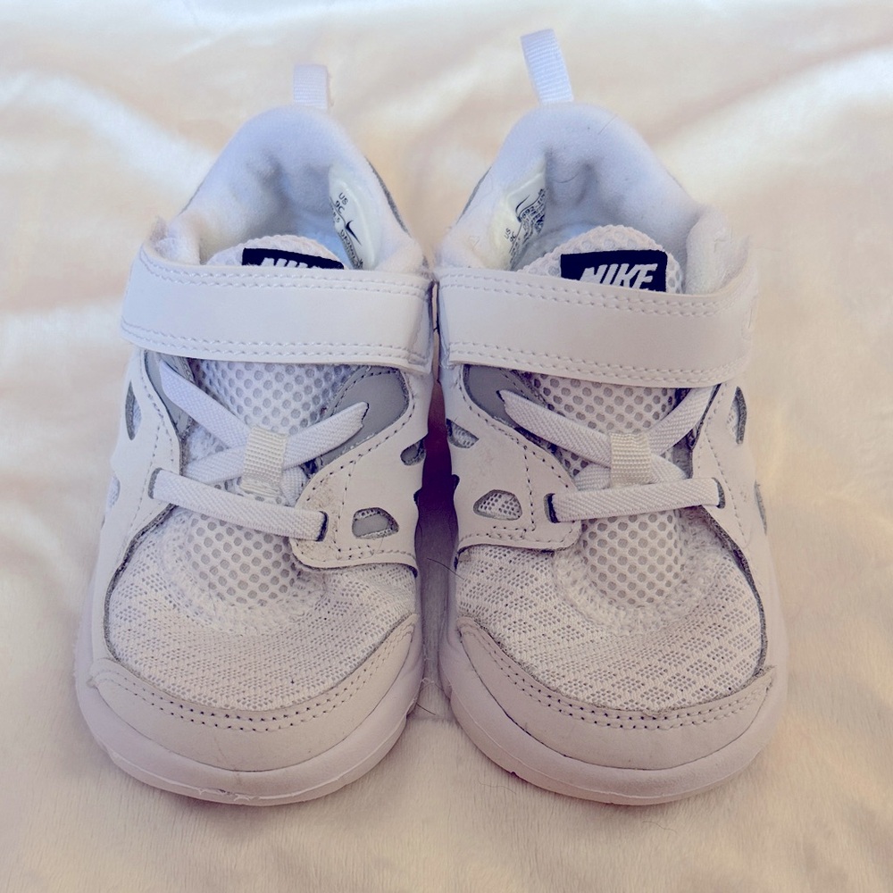 Nike Kids White Mesh Sneakers